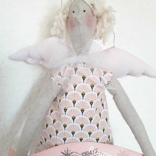 Ange de noël esprit tilda avec banderole noël