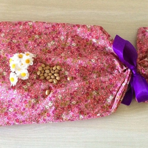 Bouillotte sèche aux noyaux de cerises