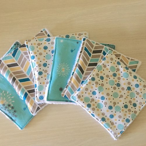 Maxi lingettes lavable en polaire et tissus géométriques 
