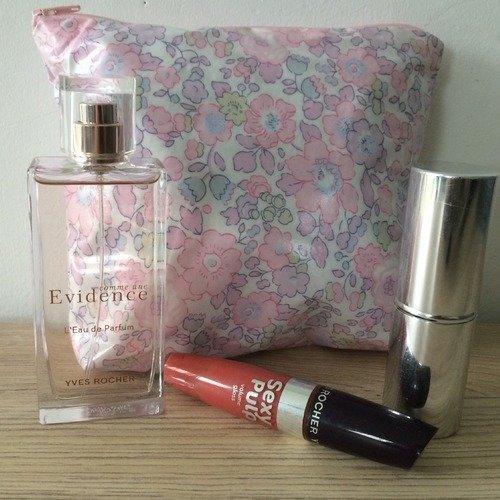 Trousse de maquillage en liberty enduit 