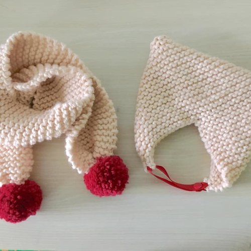 Duo bonnet et écharpe en laine 12 mois