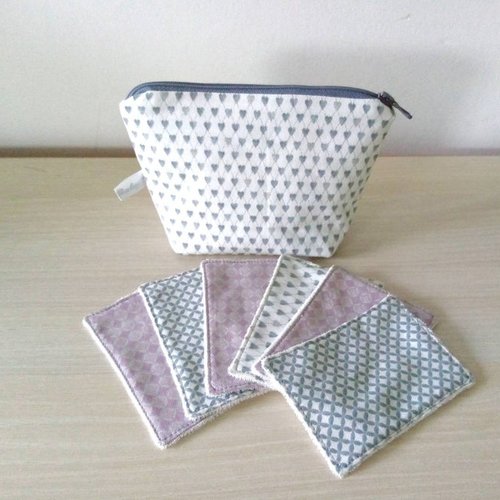 Ensemble lingettes démaquillantes en tencel et sa trousse à maquillage