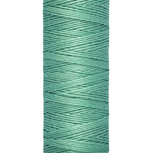 Fil super résistant gutermann vert 30 mètres 100% polyester coloris 100