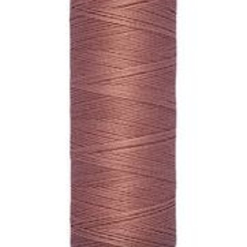 Fil  à coudre 100m gutermann col. 245