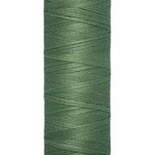Fil  à coudre 100m vert gutermann col. 296
