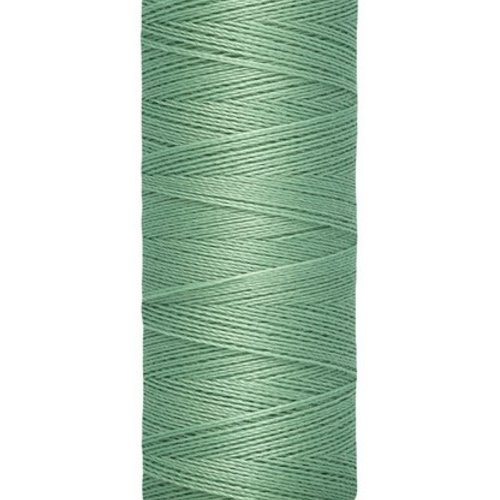 Fil à coudre gutermann 100 mètres vert amande col. 913