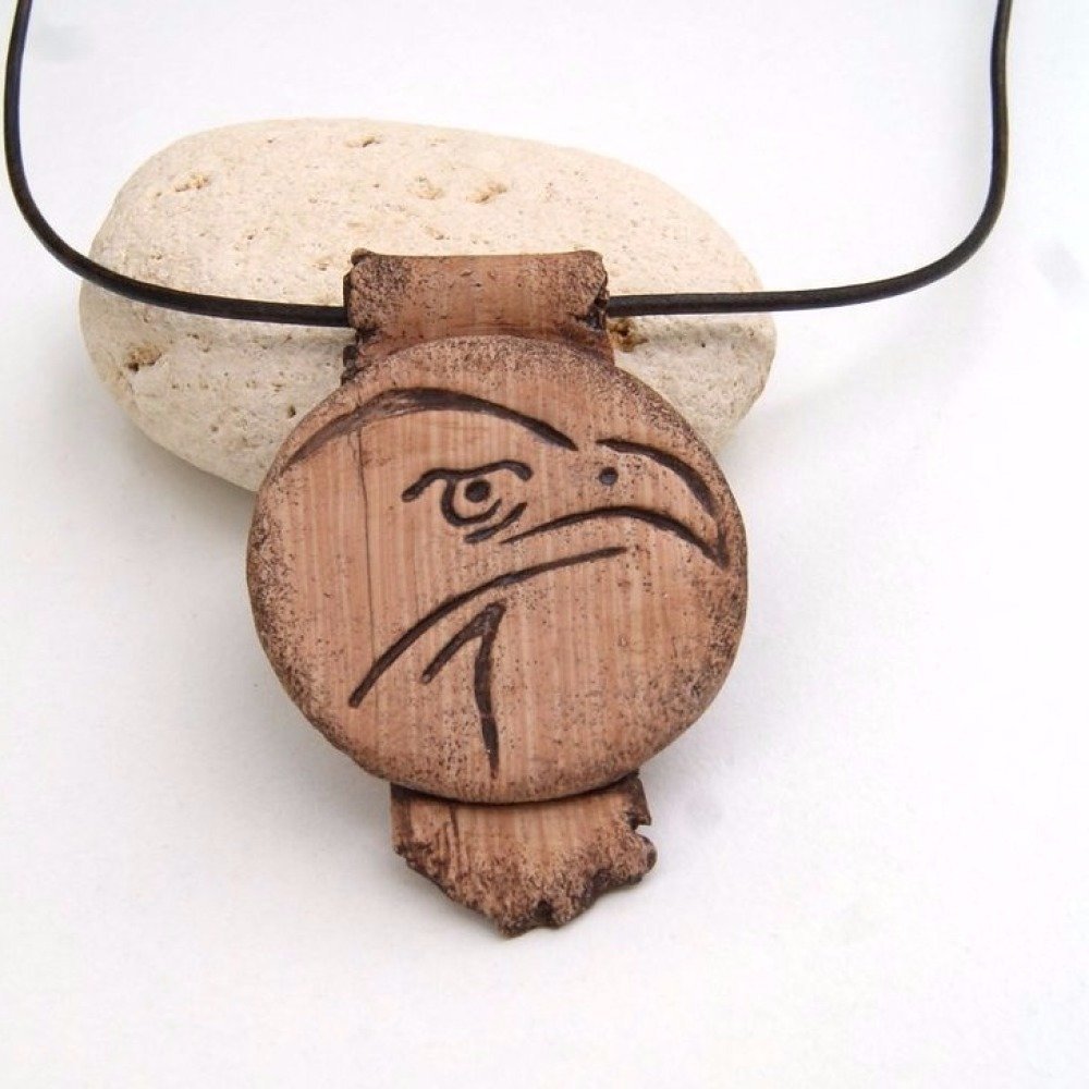 grand aigle en 6 lettres grand aigle en 6 lettres