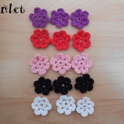 Fleurs au crochet pour creation