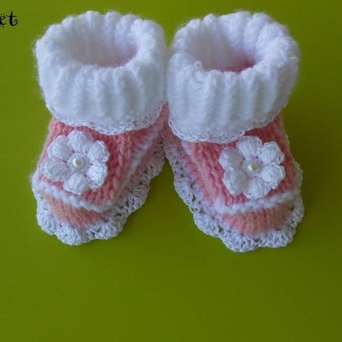 Chaussons bébé laine,chaussons naissance,bottes de bébé tricotées à la main,layette,cadeau bebe