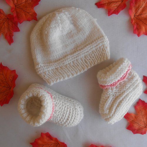 Chaussons et bonnet pour bébé 100% merinos