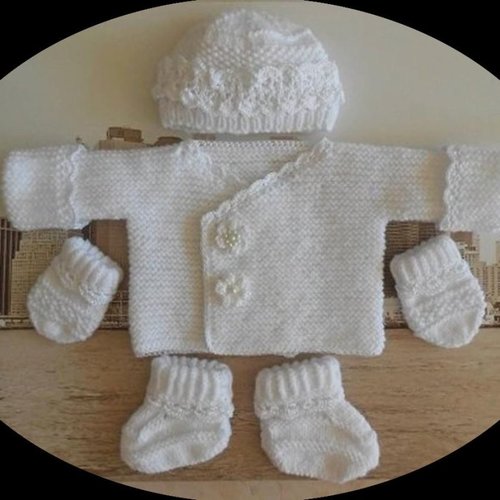 Ensemble naissance fille,brassière bebe fille,cadeau tricot