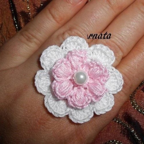 Bague fleur en crochet, bijoux fleur blanc au crochet,cadeau noël femme