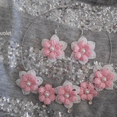 Parures bijoux fleurs au crochet,cadeau femme,collier fleur,boucles d'oreille rose