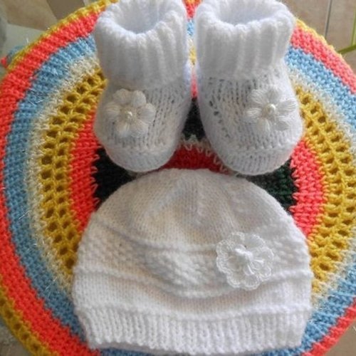 Bonnet chaussons  bébé fille laine naissance