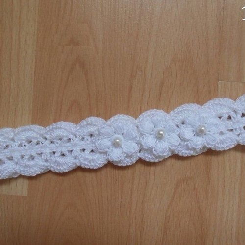 Bandeau bébé fille crochet