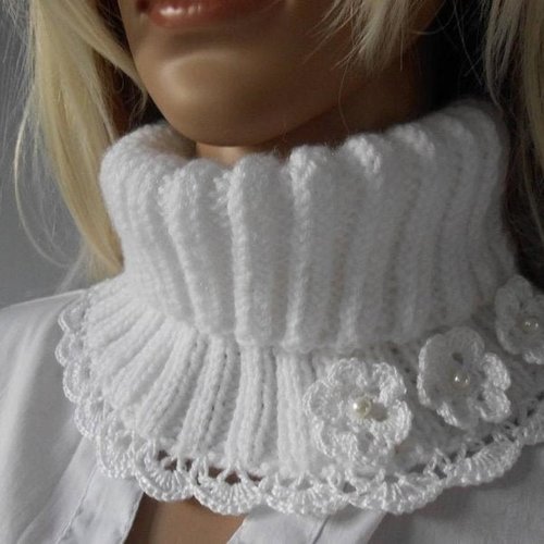 Snood femme,tour de cou,col roulé,écharpe tricot cache-cou,idée cadeau.