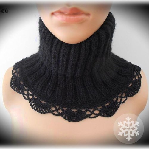 Col roulé crocheté en laine,echarpe tubulaire laine noir.