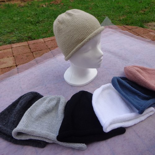 Accessoires Chapeaux et casquettes Chapeaux et bonnets dhiver Bonnets bonnet et snood noir femme laine et acrylique 