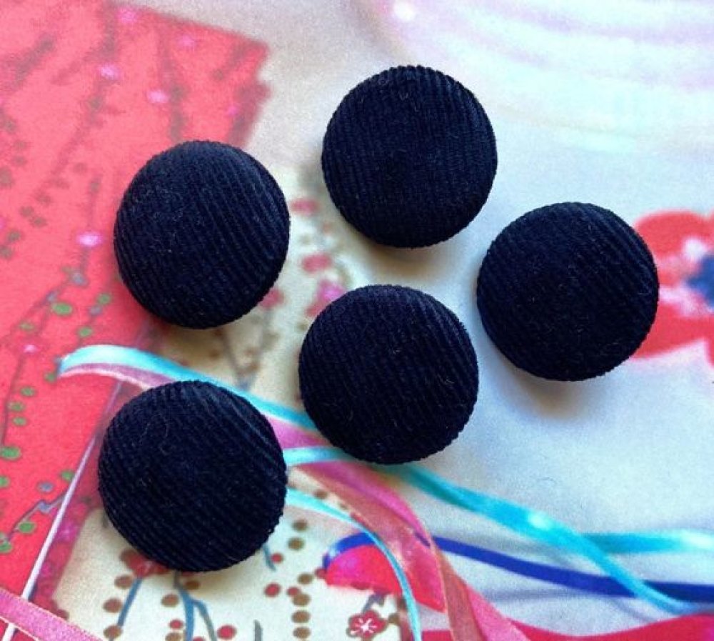 Boutons pour manteau bleu marine 38mm