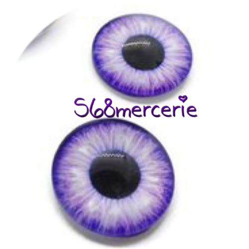 Cabochon dome en verre de 18 mm illustré d'un oeil violet , mauve