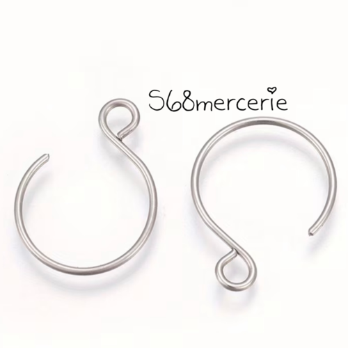 2 crochets d’oreilles