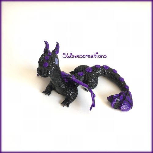 Figurine dragon noir/violet en fimo