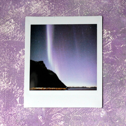 Photographie instax square sur papier acrylique - thème : aurore boréale #13 // décoration originale