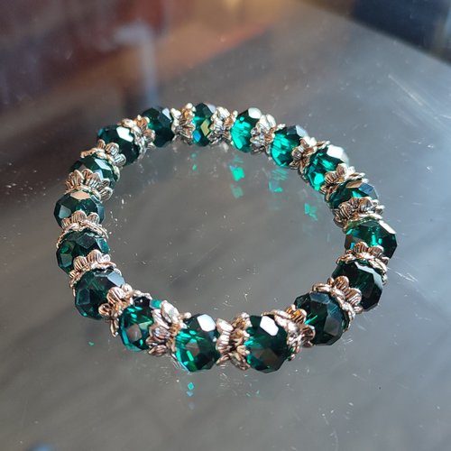 Bracelet élastique vert et métal