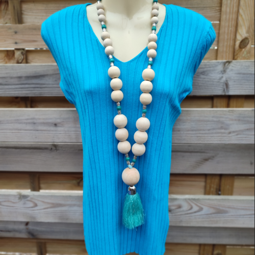 Grand collier sautoir perles en bois naturelles brut couleur creme et bleu turquoise