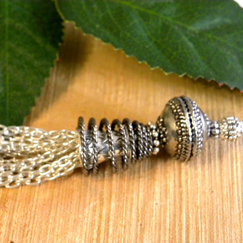 Pompon argenté chaîne en métal, pendentif pampille pompon chaîne en métal, pendentif pampille