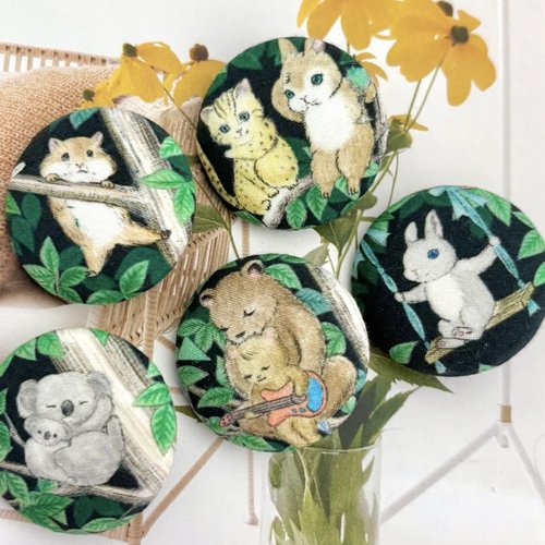 5 gros boutons recouvert en tissu kawaii lapin animaux forêt 3.2 cm