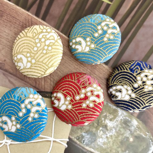 5 gros boutons recouvert en tissu vague kanagawa japonais bleu rouge 3.2 cm