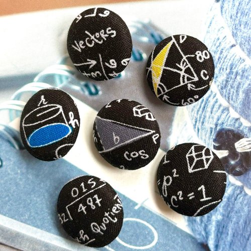 6 boutons recouvert en tissu mathématiques science nombre beige 2.5 cm