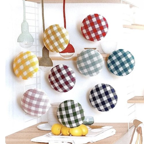 9 boutons recouvert en tissu tissu à carreaux rouge vert bleu noir
