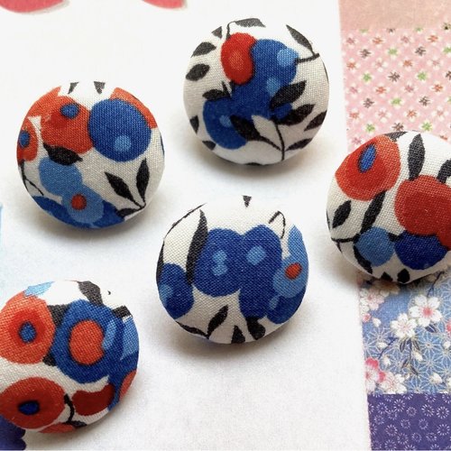 5 boutons recouvert en tissu liberty of london fleur rose rouge bleu blanc 2 cm