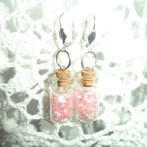 Boucles d'oreilles " darina " fiole avec petites perles en verre roses irisées 