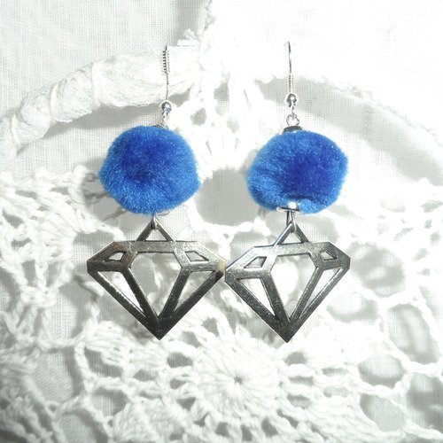 Boucles d'oreilles  "petits origamis en forme de diamants et pompons bleus "