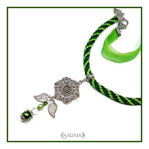 Collier fleur "julianna" tressage kumihimo cristal et perles nacrées (#c14 p13)