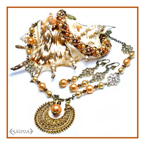 Collier "svetlana" pendentif ethnique cristal perles cuivrées (#c21 p20)
