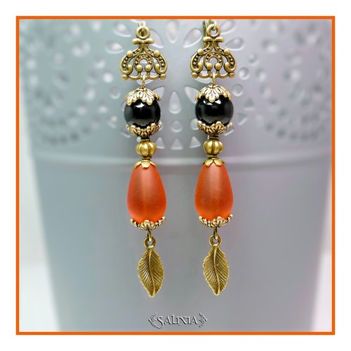 Boucles d'oreilles goutte sea glass tangerine et perle noire dormeuses ou crochets au choix (#bo131)