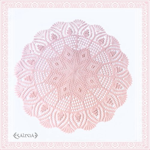 Napperon dentelle au crochet coloris rose ancien 52 cm
