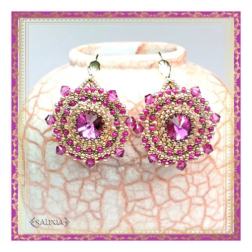 Pièce unique - boucles d'oreilles tissées à l'aiguille cabochons et perles cristal fuchsia dormeuses ou crochets au choix (#bo260)