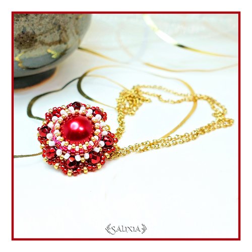 Collier pendentif floral "louisa" rouge satiné chaine acier inoxydable doré (#c66)