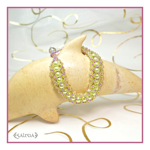 Bracelet  "ophelia" tissé à l'aiguille perles japonaises cristal jaune pâle perles vert anis (#sp12 p91)