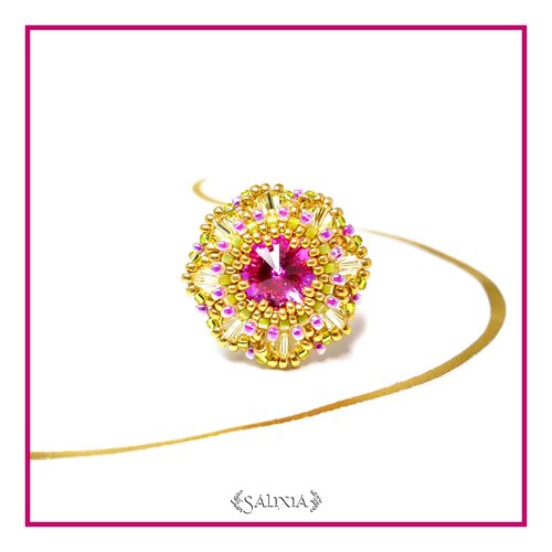 Bague "ophelia" cabochon cristal fuchsia, perles de bohème (#bg6 p91) - vidéo hd disponible dans détails