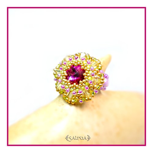 Bague "ophelia" cabochon cristal fuchsia, perles de bohème (#bg6 p91) - vidéo hd disponible dans détails