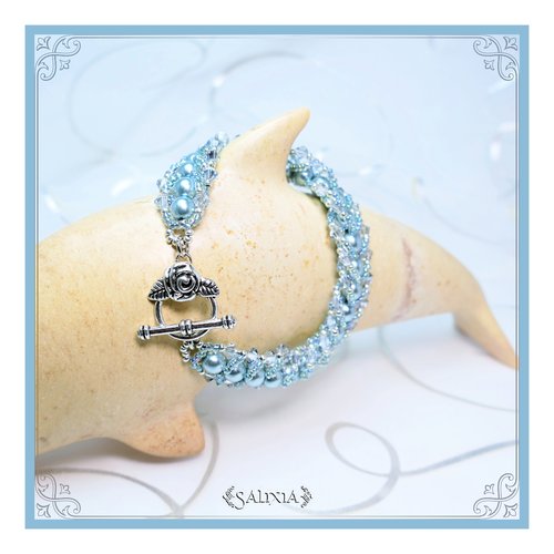 Bracelet tissé à l'aiguille perles japonaises cristal bleu clair perles bleu tendre toggle ou mousqueton au choix (#sp17)