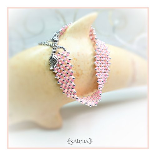 Bracelet "inaya" candy pink tissé à l'aiguille avec des perles en verre japonaises (#bc107 p131)