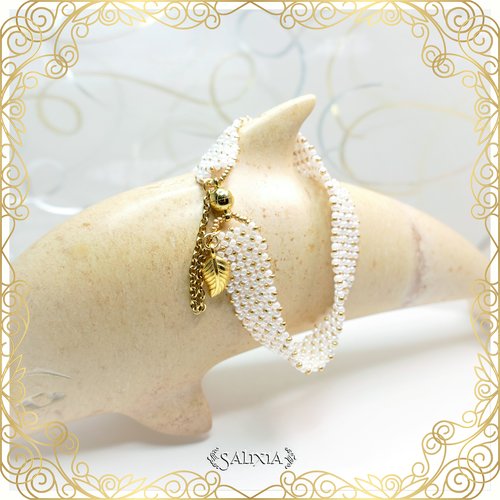 Bracelet "inaya" white ceylon tissé à l'aiguille avec des perles en verre japonaises (#bc109.a p133)