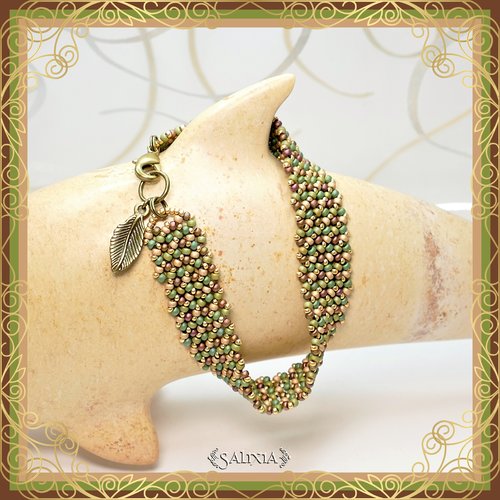 Bracelet "inaya" forest spirit tissé à l'aiguille avec des perles en verre japonaises (#bc113 p138)